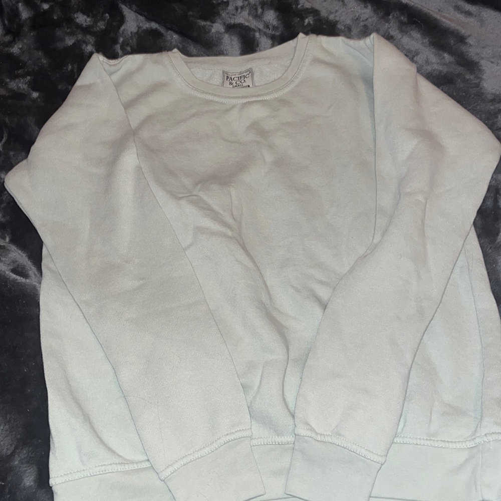 small sweater from pacific & co, teal, size small but fits like a medium